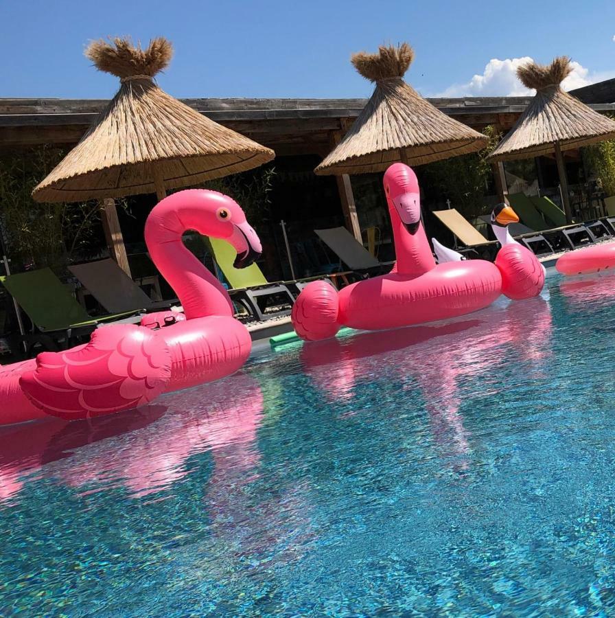 Lodges en Provence&Spa Richerenches Buitenkant foto